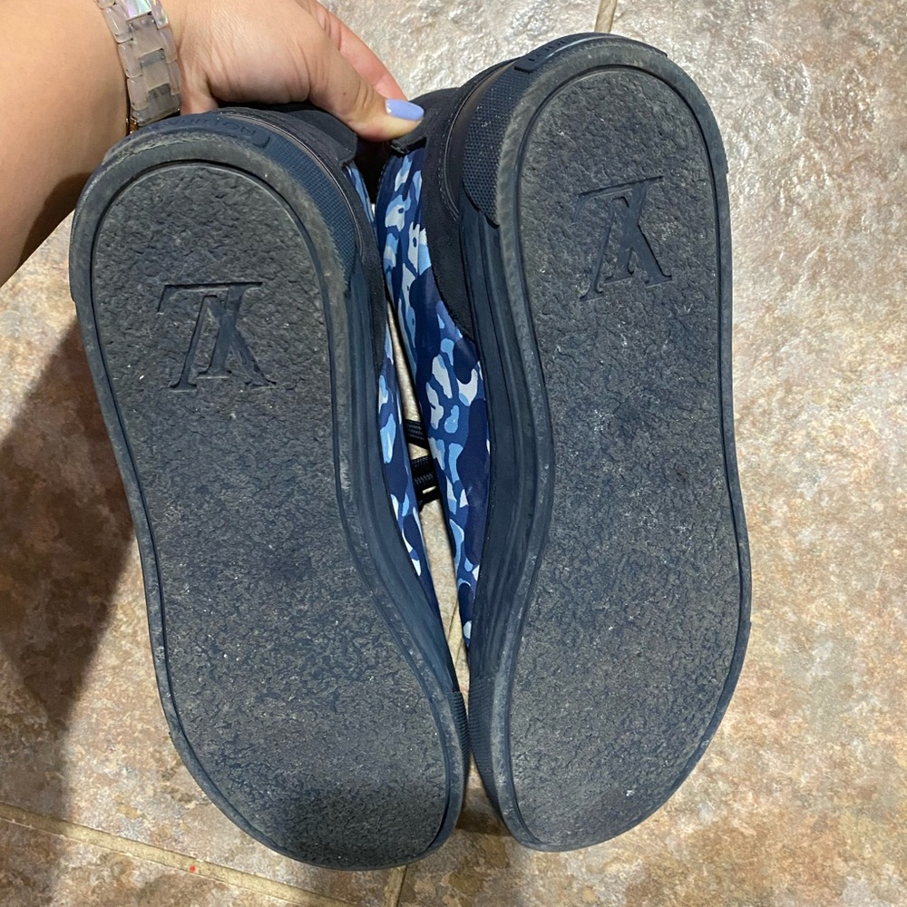 Louis Vuitton Blue Camo Sneaker - Picture 6 of 10